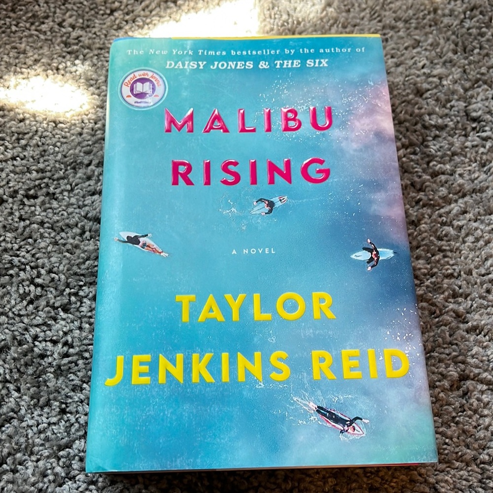 Malibu Rising by Taylor Jenkins Reid